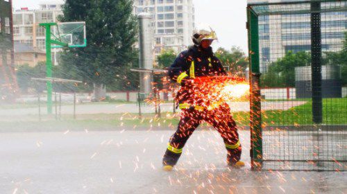 英美资源向中国洛钼集团出售铌和磷酸盐业务‘足球赌注软件’(图1) 足球赌注软件