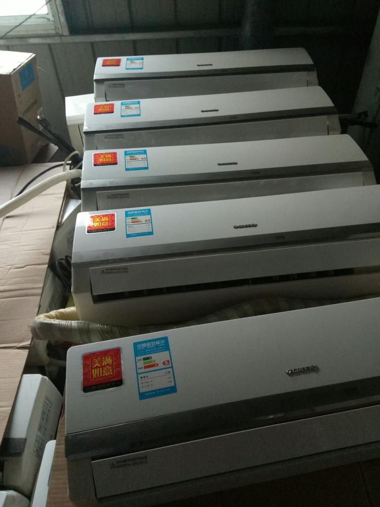 足球赌注软件_外媒:太空行走第一人阿列克谢·列昂诺夫去世(图2) 足球赌注软件